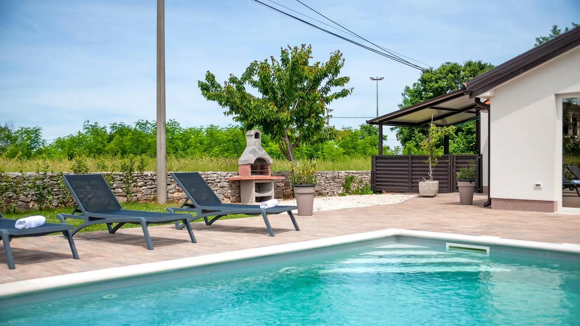 Apartamento Cozy House With Pool Near Rovinj Kanfanar